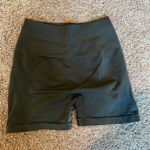 Amplify shorts 4 inch